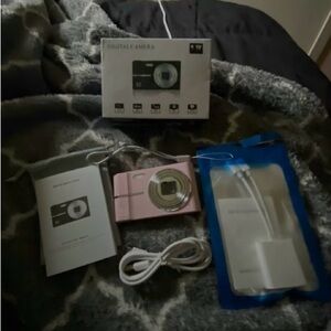 Fall FHD 1080P Digital Cameras with SD
Card, 16X Digital Zoom Camera